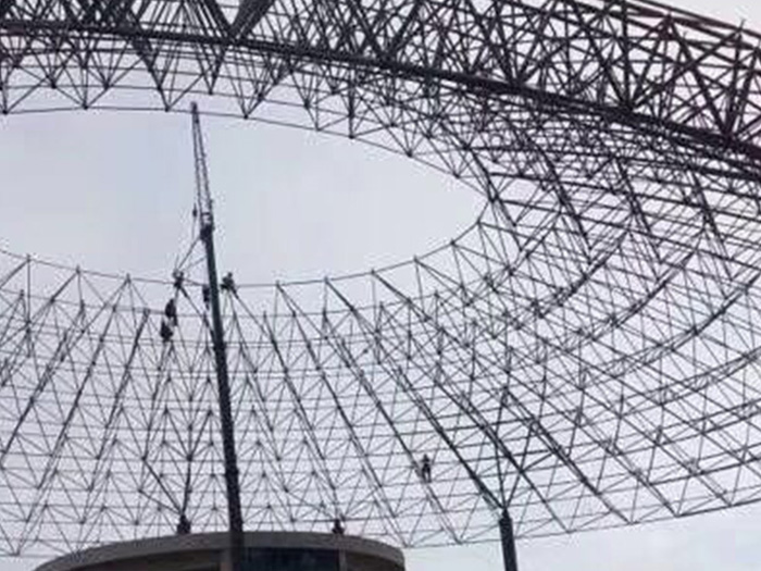 靖江篮球馆球形网架厂家价格